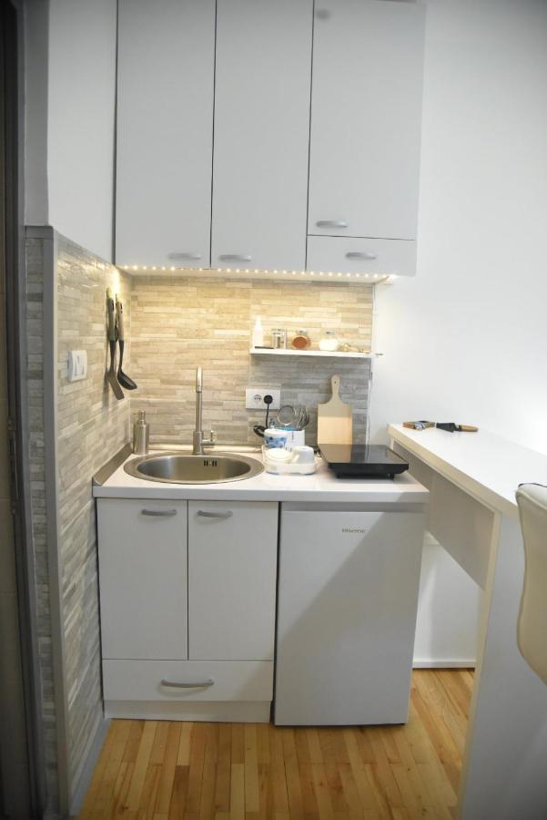 Ni Dekart 2 Apartment מראה חיצוני תמונה