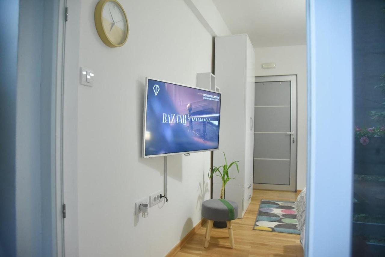 Ni Dekart 2 Apartment מראה חיצוני תמונה