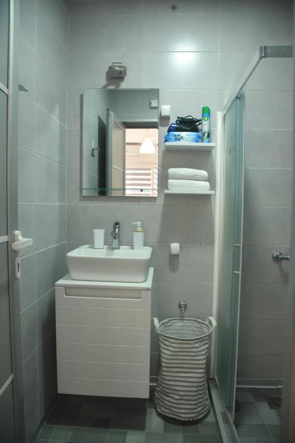 Ni Dekart 2 Apartment מראה חיצוני תמונה
