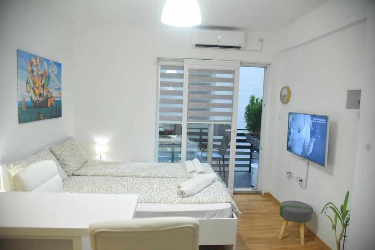 Ni Dekart 2 Apartment מראה חיצוני תמונה