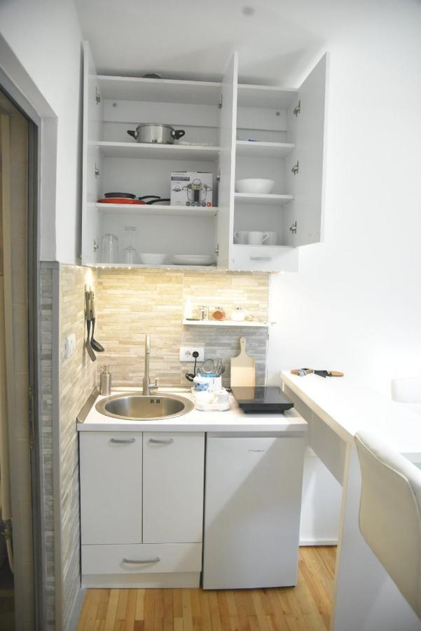 Ni Dekart 2 Apartment מראה חיצוני תמונה